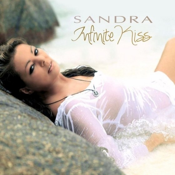 скачать Sandra. Infinite Kiss (2012)